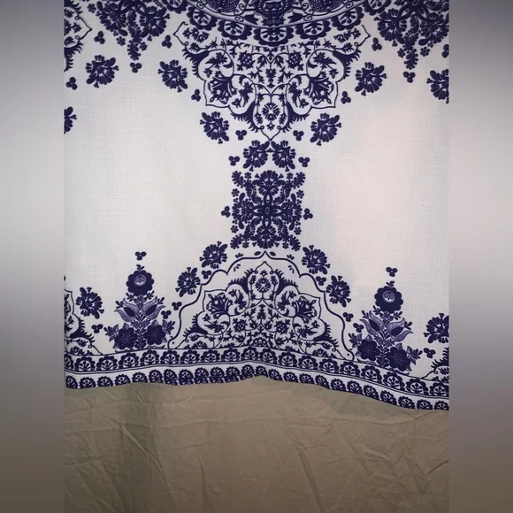 Mooloolaba crop top tshirt - Picture 5 of 10